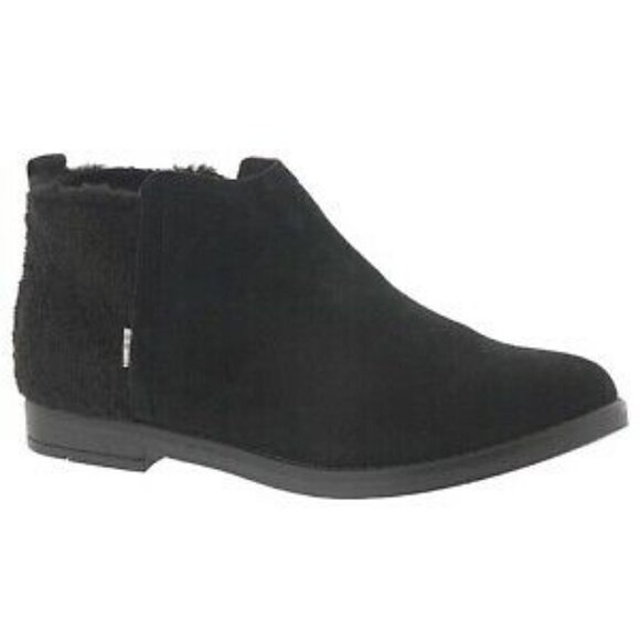 NIB ~ Toms "Deia" Black Suede + Faux Shearling Ankle Boots ~ Girls Youth Sizes - Picture 2 of 16